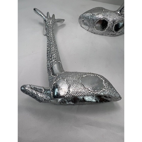 Set Of Vtg Poompuhar Indian‎ Folk Art Decorative Giraffes Silver Tone 7.5” - Picture 11 of 14